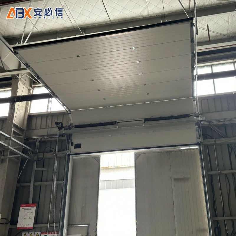吕梁市工业滑升门
